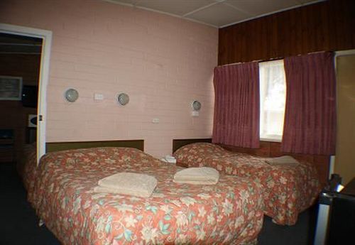 Nhill Oasis Motel ภายนอก รูปภาพ