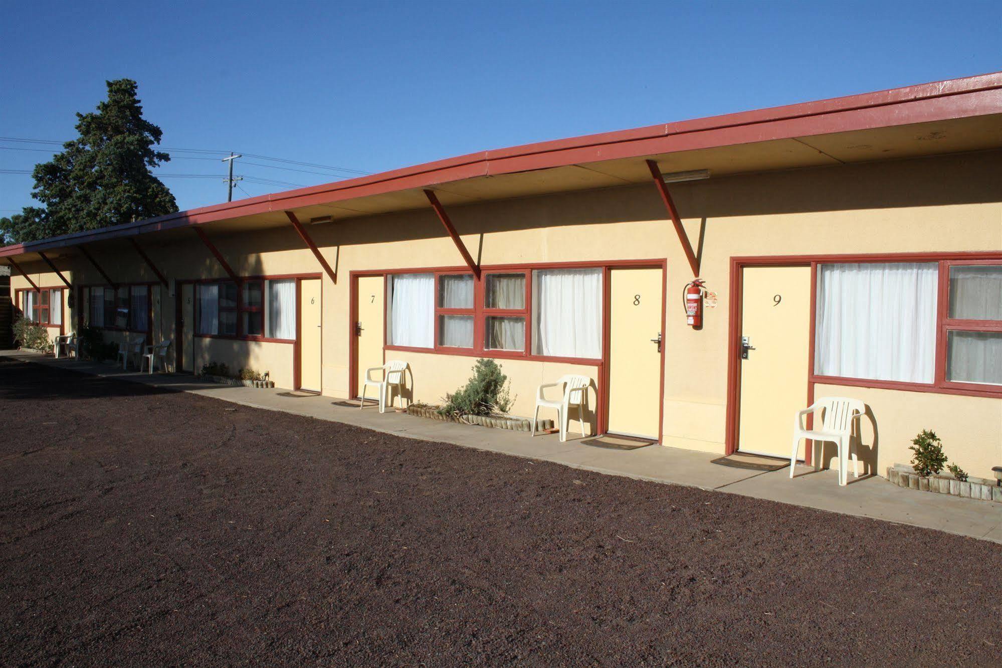 Nhill Oasis Motel ภายนอก รูปภาพ